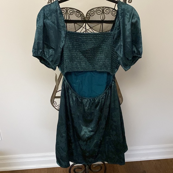 Altar’d state dress. BNWT - Picture 6 of 7